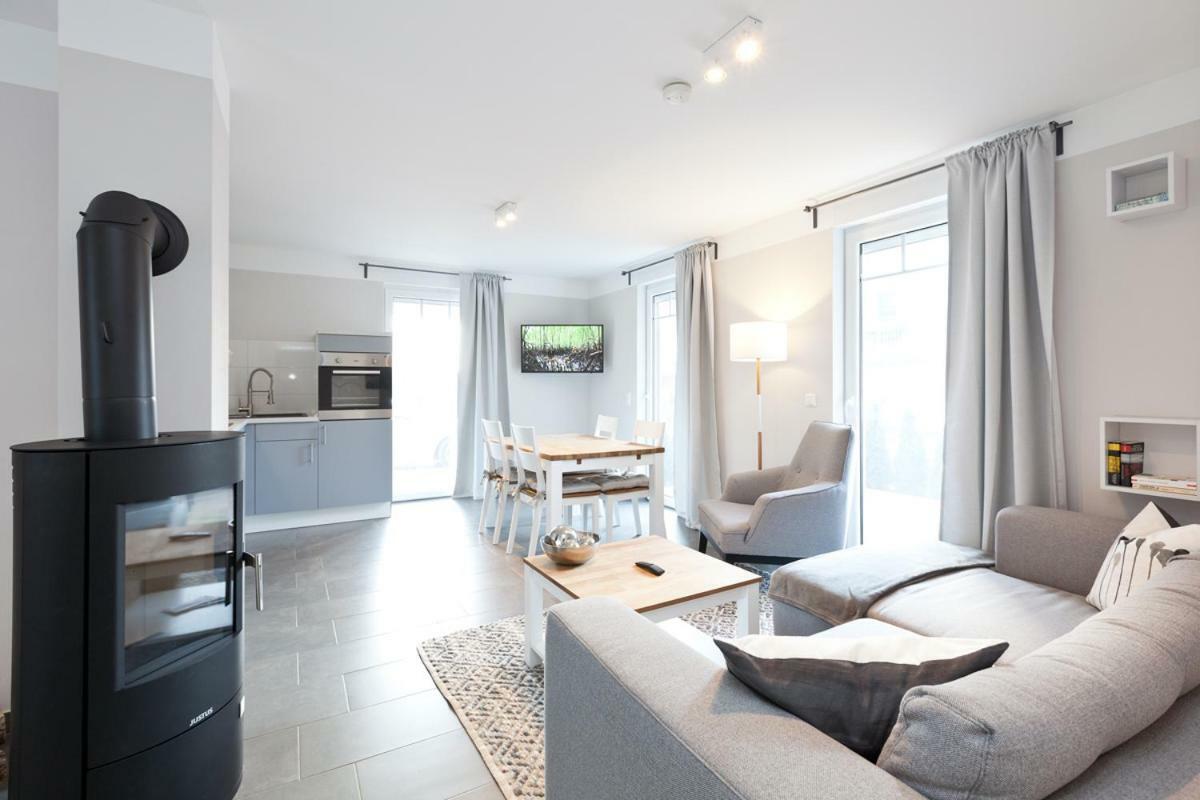 Apartment Unter Den Kiefern Röbel Buitenkant foto
