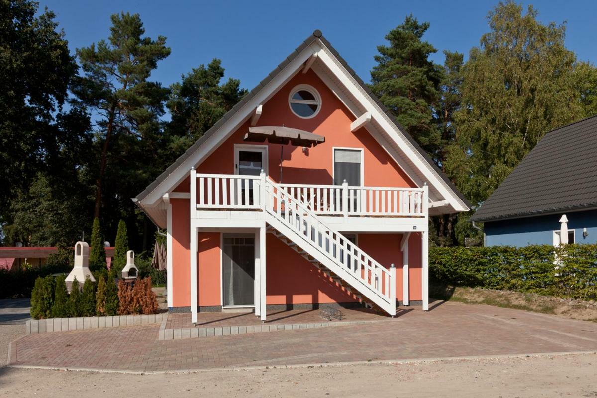 Apartment Unter Den Kiefern Röbel Buitenkant foto